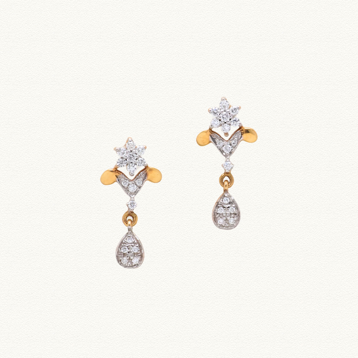 D EARRING - DIA140